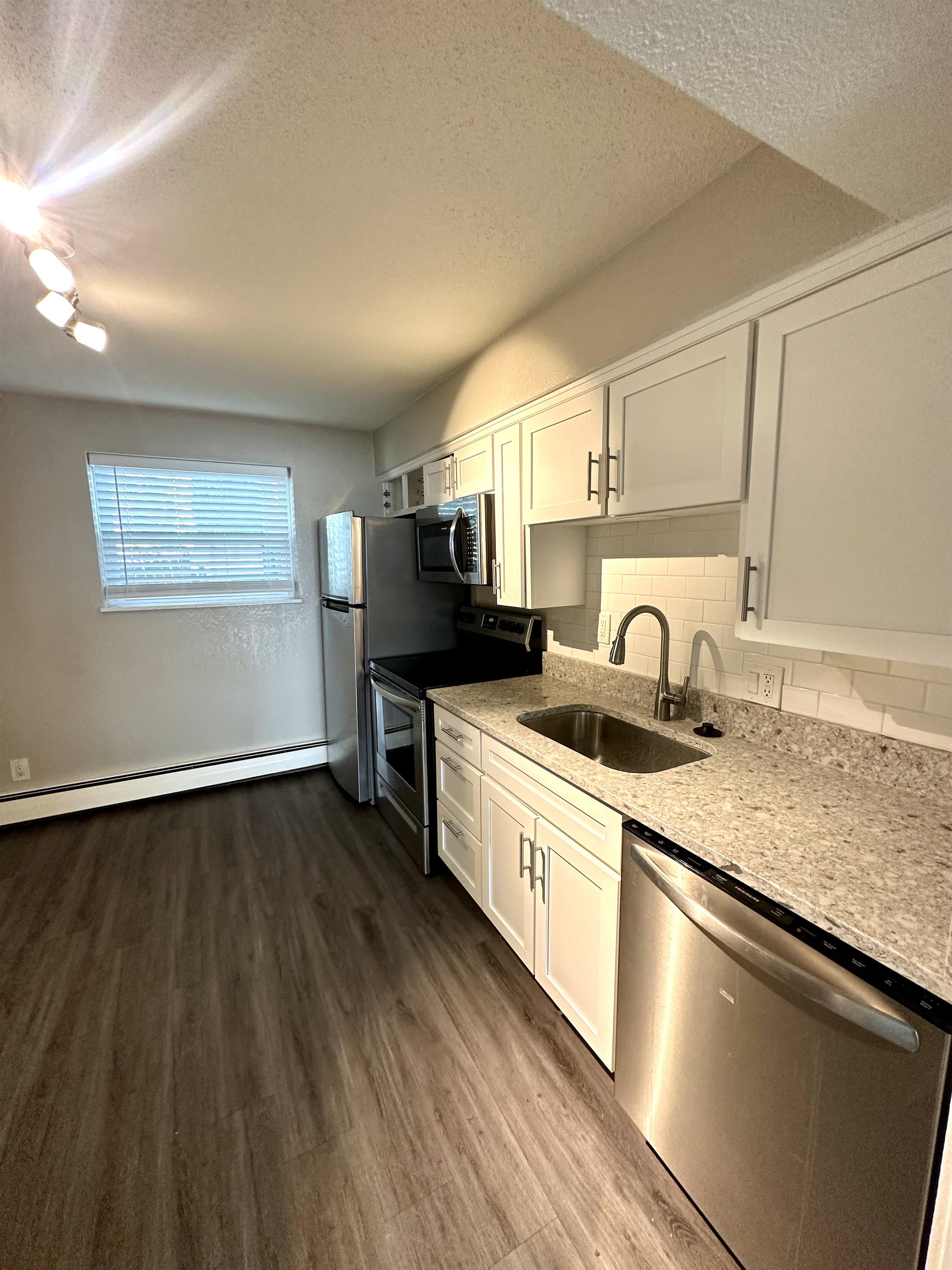 2610 West 42nd Avenue - 5