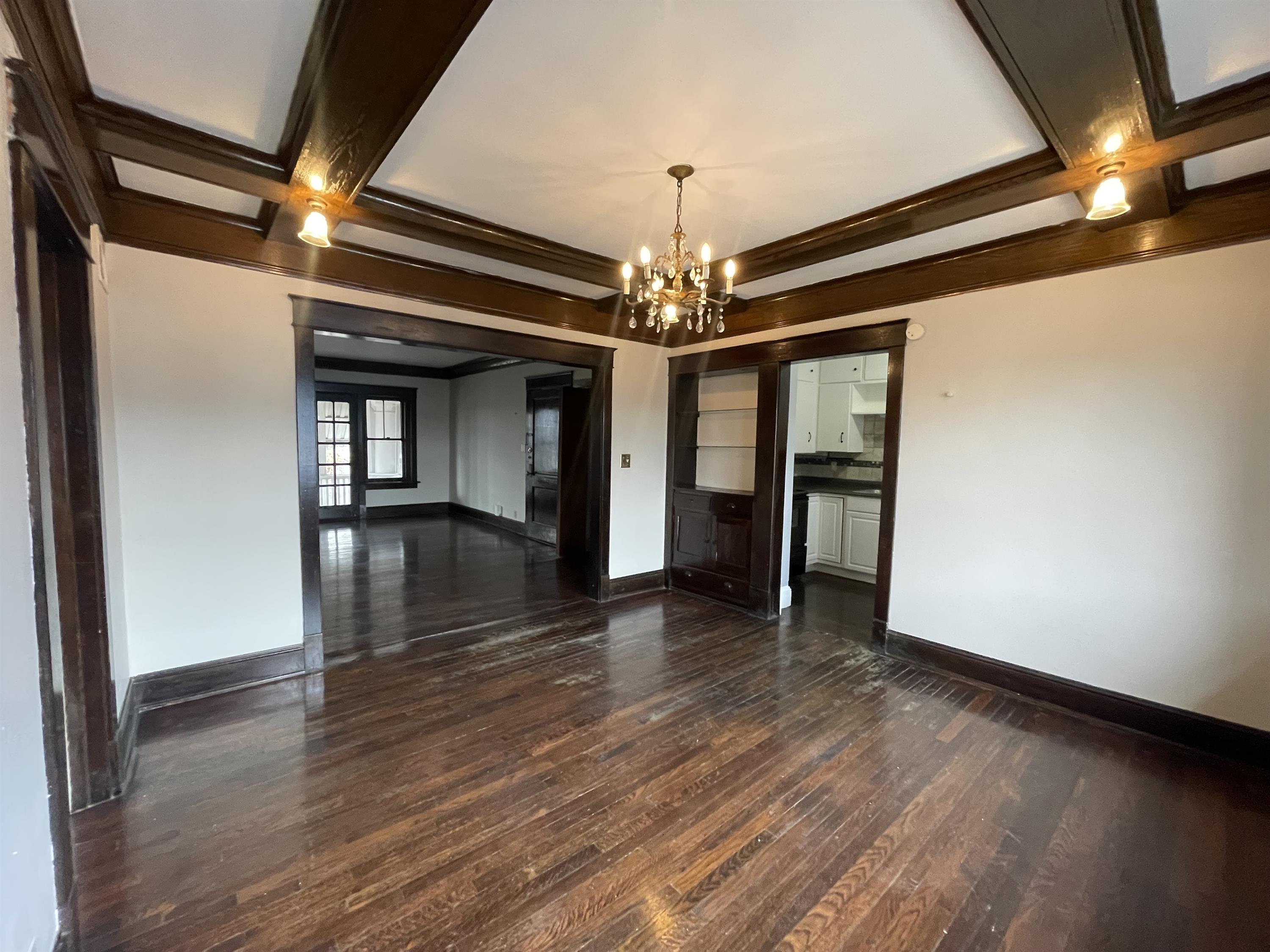 920 E 41st St.  - 3E
