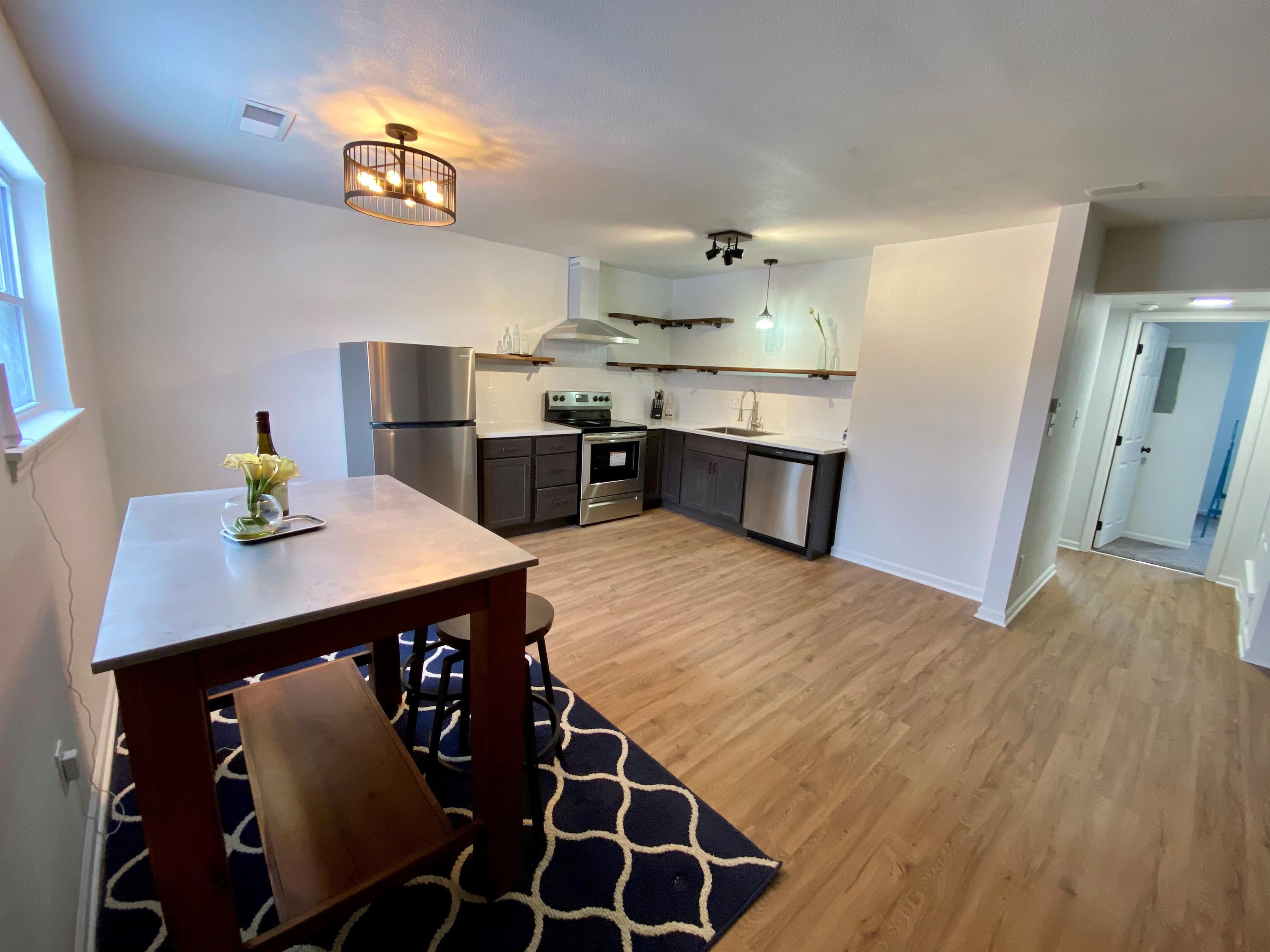 1738 Missouri Ave - H