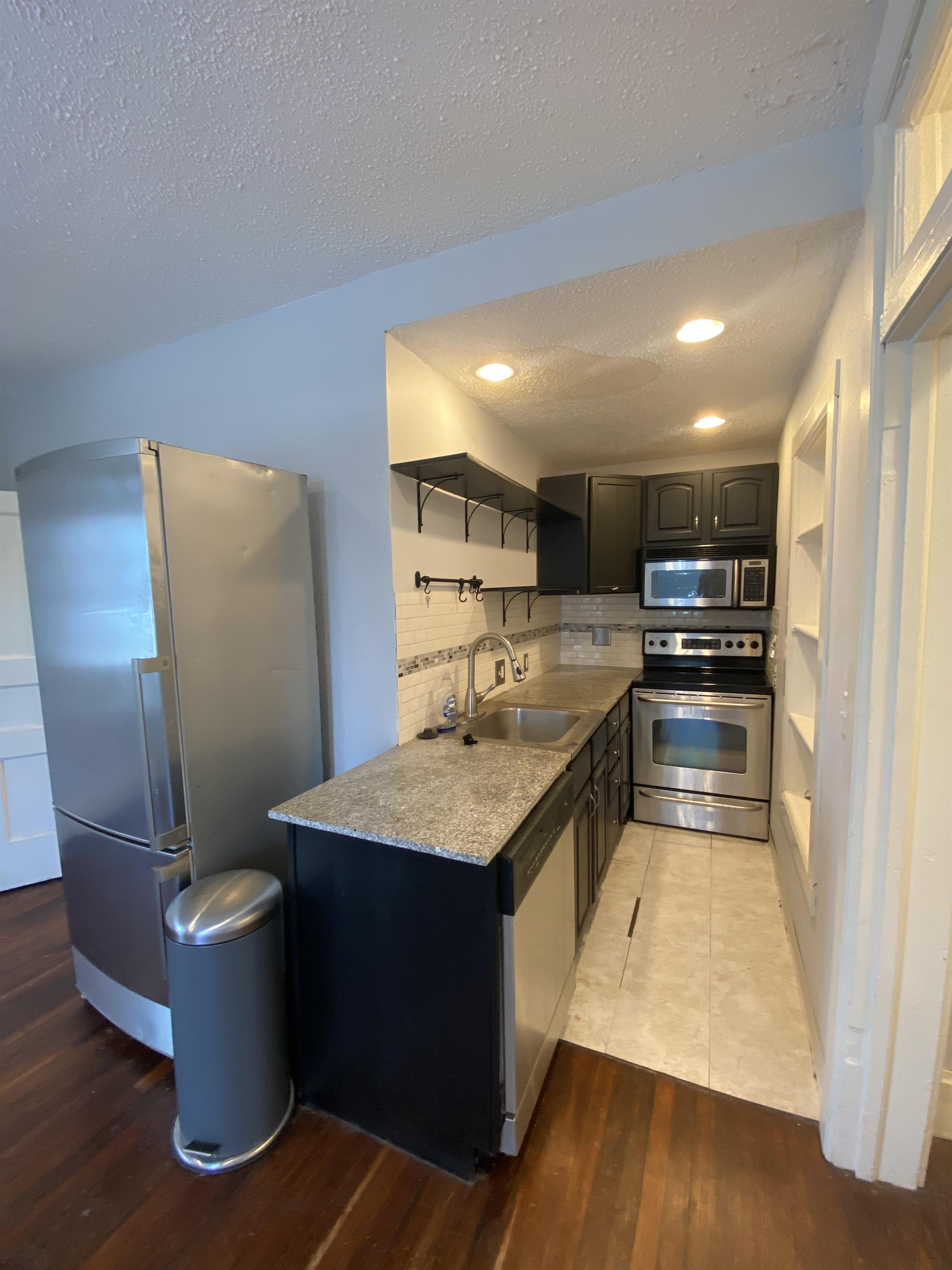 3830 Warwick Boulevard - 2B