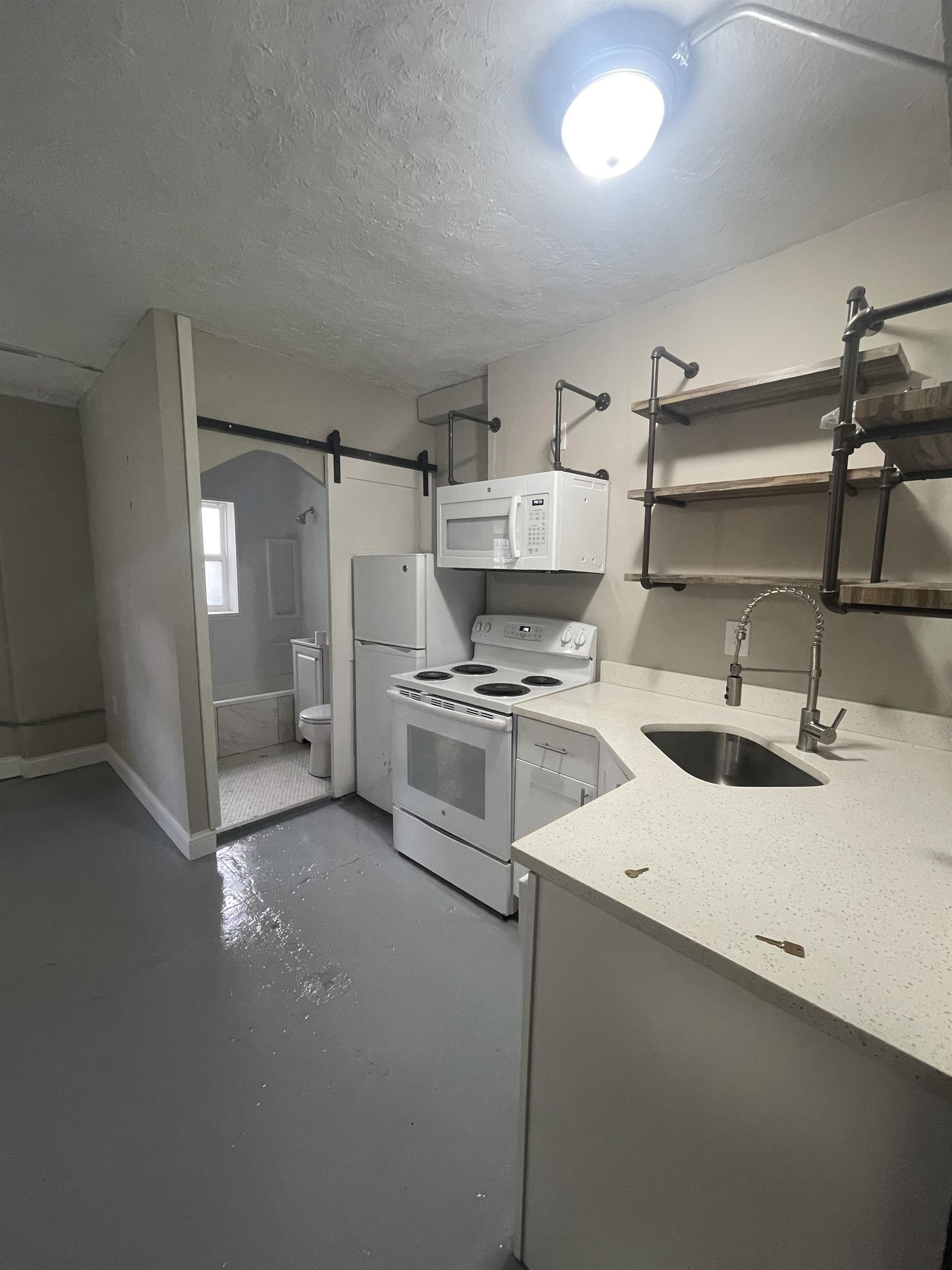 3136 Grand Ave - 4
