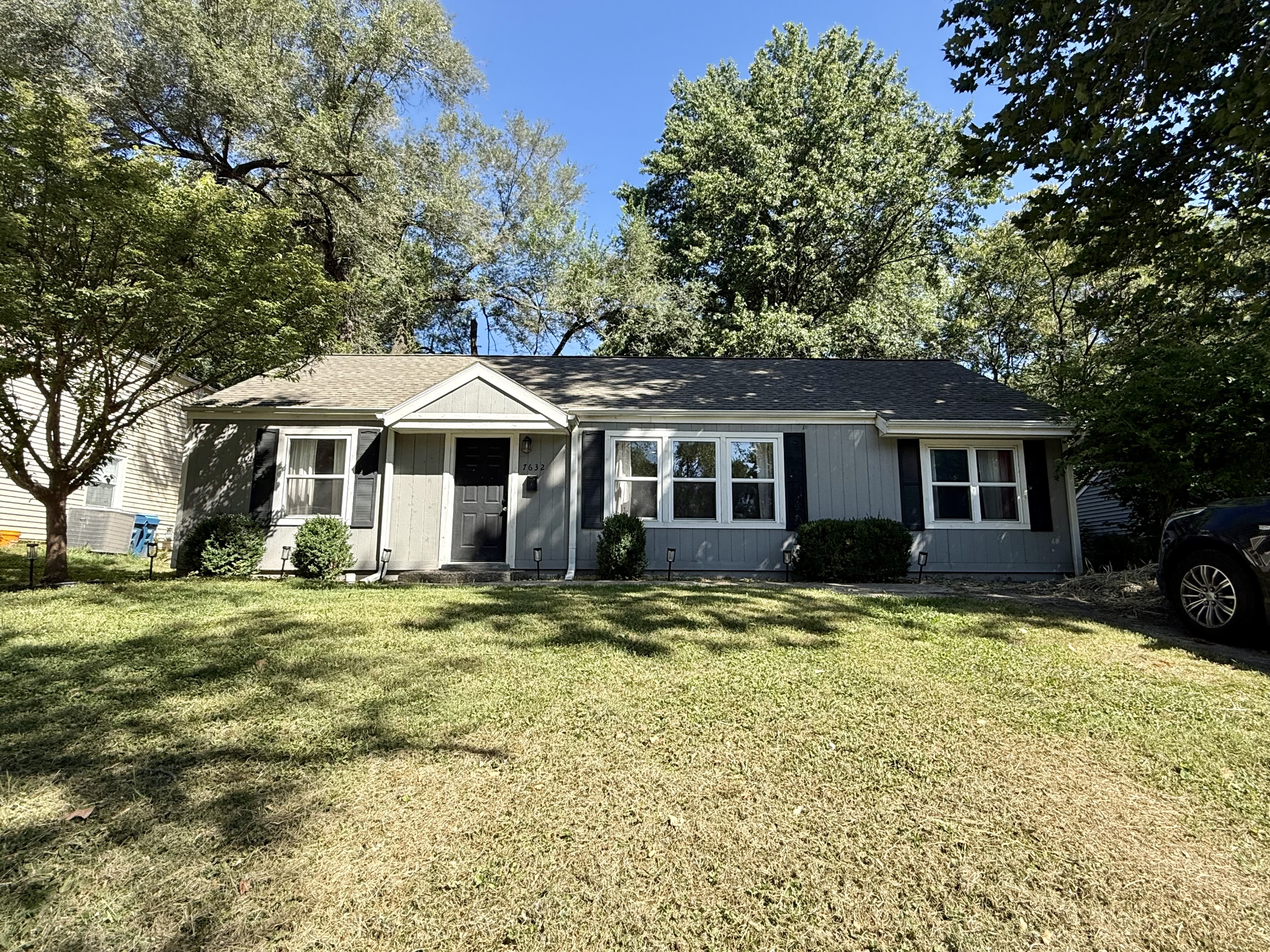 7632 Rainbow Drive